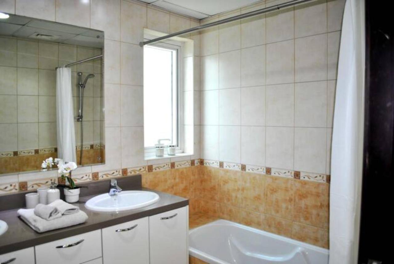 Relaxing 2Br Haven In Dubai Marina Perfect Location & Amenities Daire Dış mekan fotoğraf